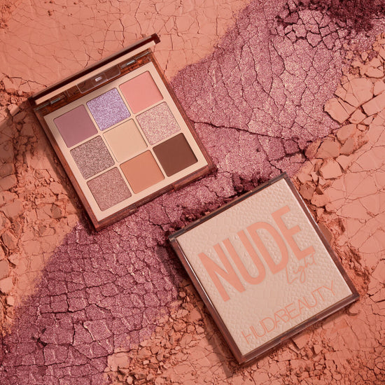 Huda Beauty Light Nude Obsessions Eyeshadow Palette